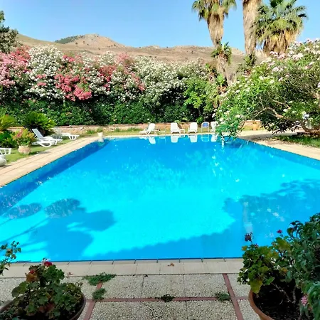 Villa Megna - Green Paradise B&B-2
